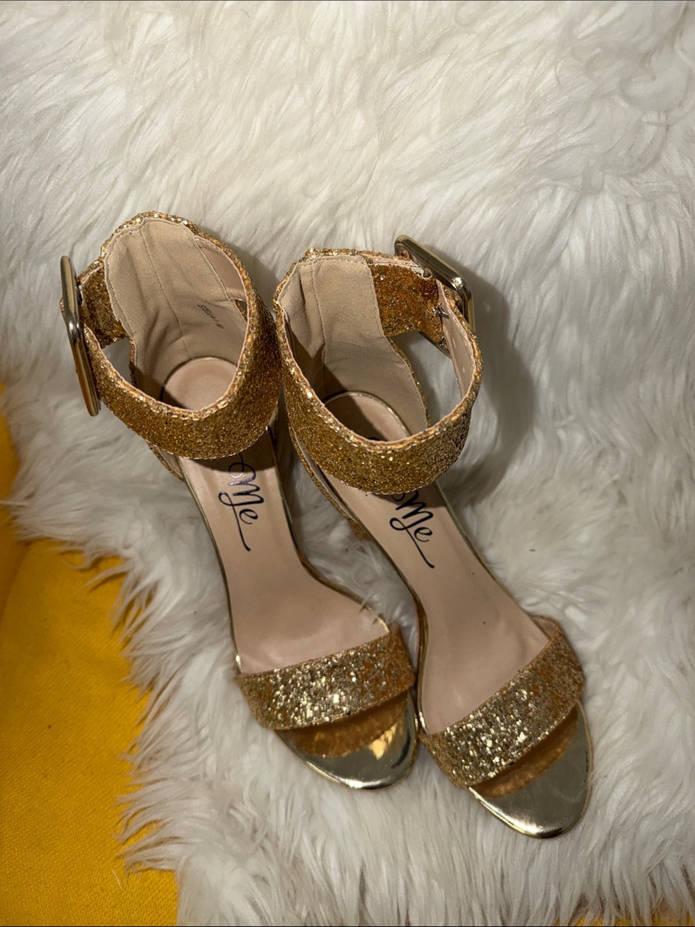 Glitter Ankle-Strap High Heel buckle Sandals in Gold